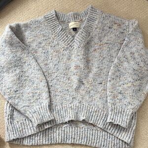 Universal Thread Speckled Gray Sweater